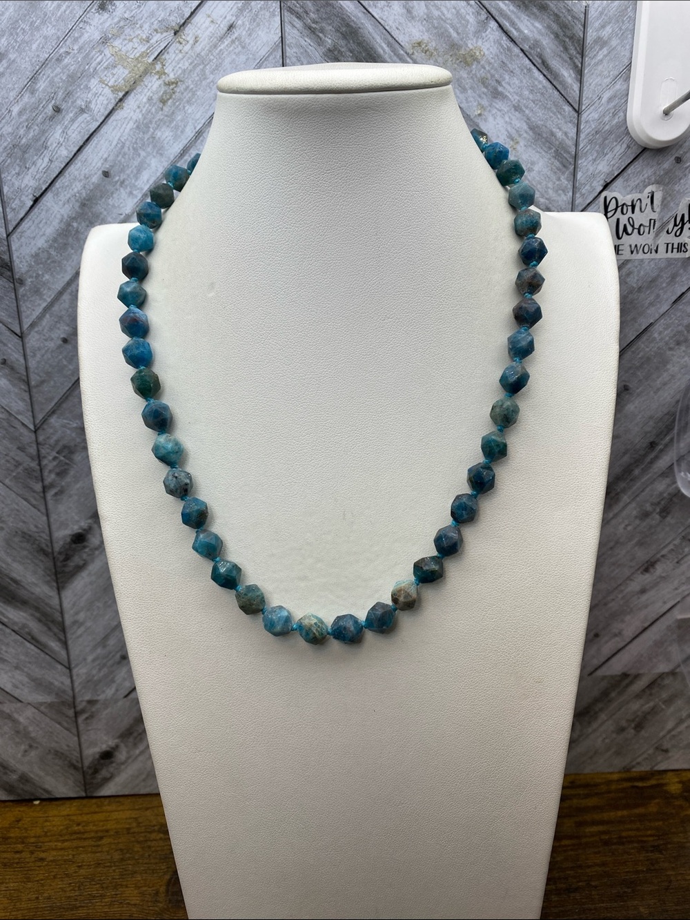 Apatite 10 mm gemstone Handknotted 20 inch necklace Aprilsplace